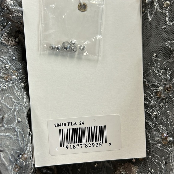 Mac Duggal 20418 NWT HIGH NECK PUFF SLEEVE EMBELLISHED GOWN - Picture 8 of 9